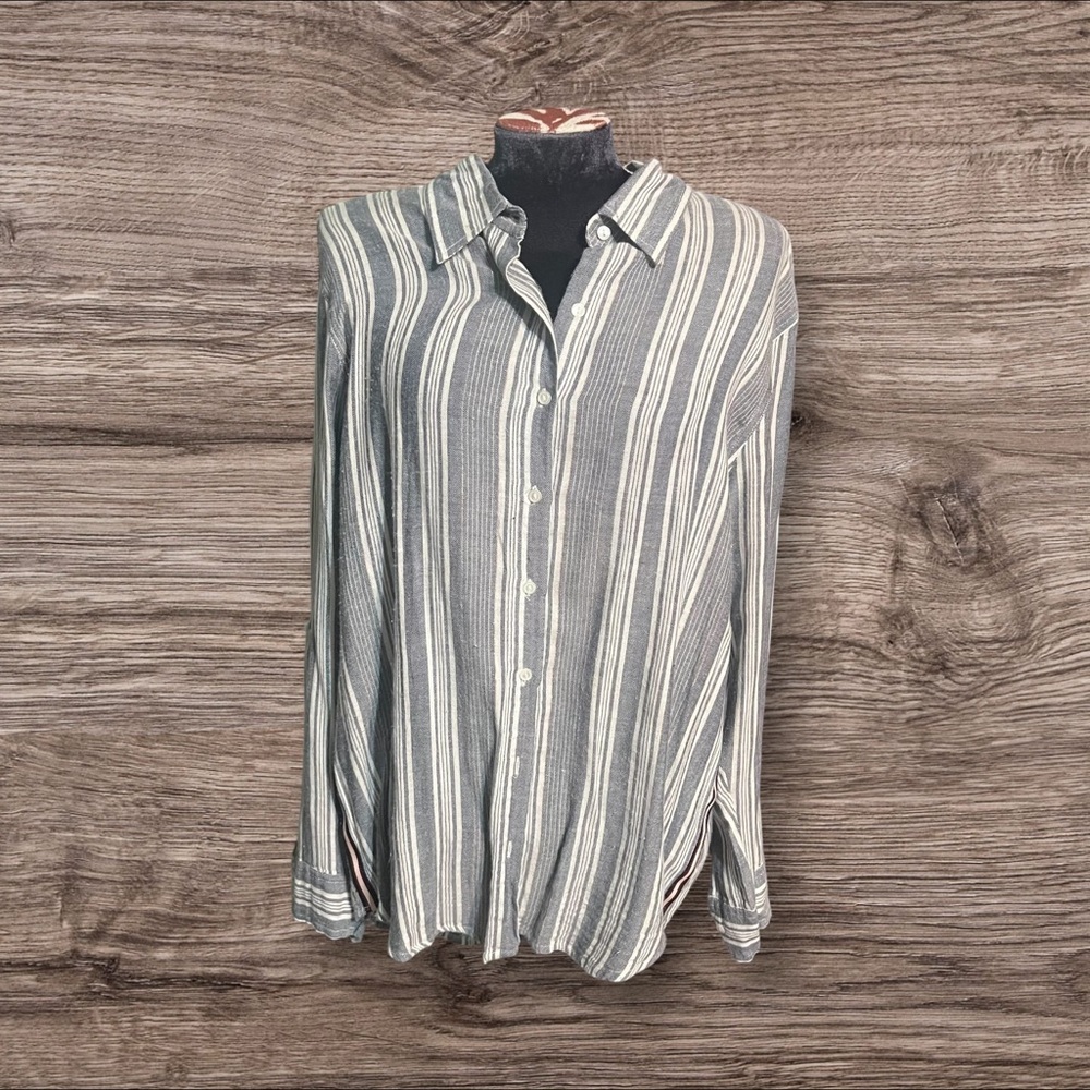 Sundry Women’s Striped Button Up Shirt Size 2